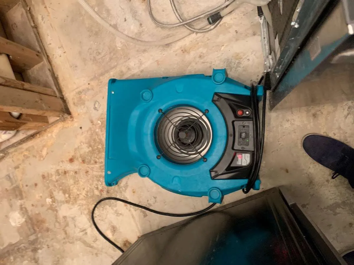 Air mover drying equipment for Mold Remediation & Removal in Indiantown